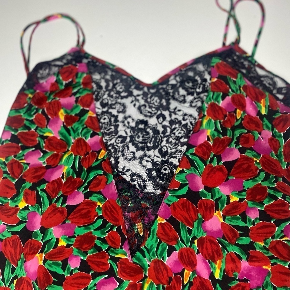 Victoria’s Secret vintage gold label floral slip with trim lace L - Picture 8 of 8